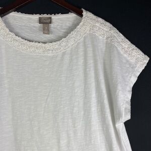 Chicos Sz 3 (XL 1X 16 18) Top Shirt Tee Tunic White Lace Trim CHIC!